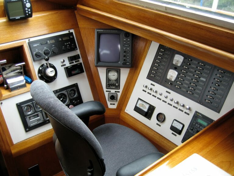 Inside steering station