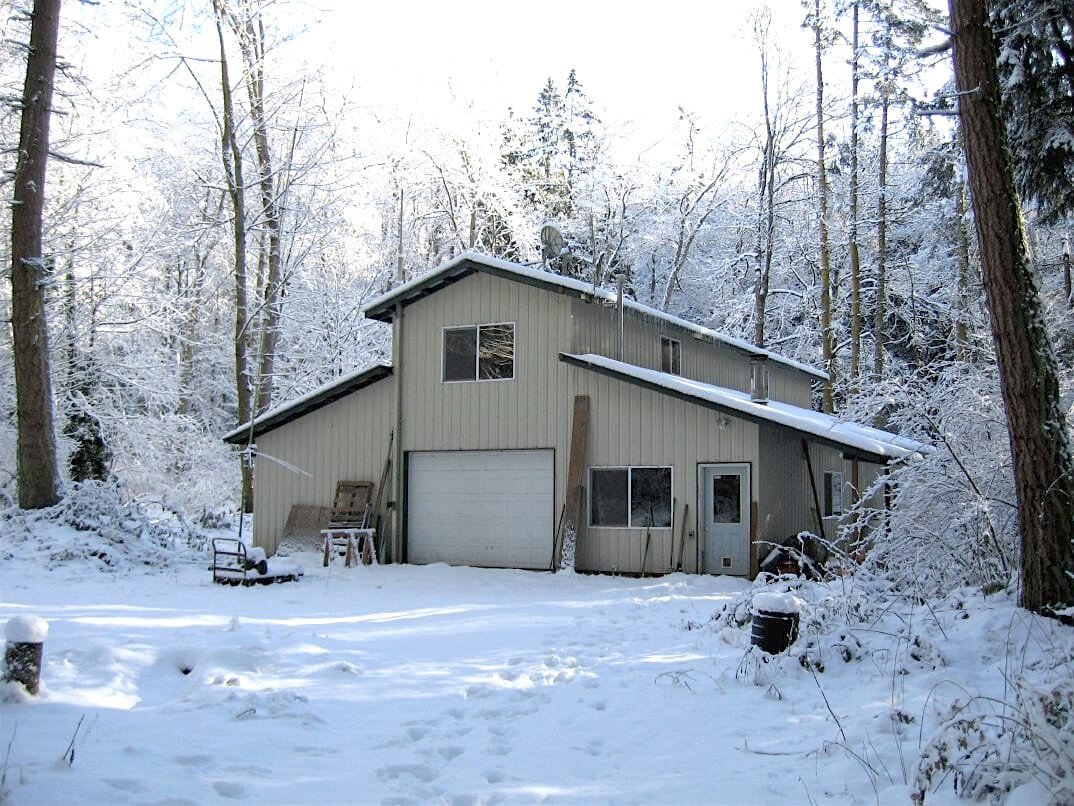 How To Keep Mice Out Of Your Shed, Garage Or Barn This Fall & Winter!